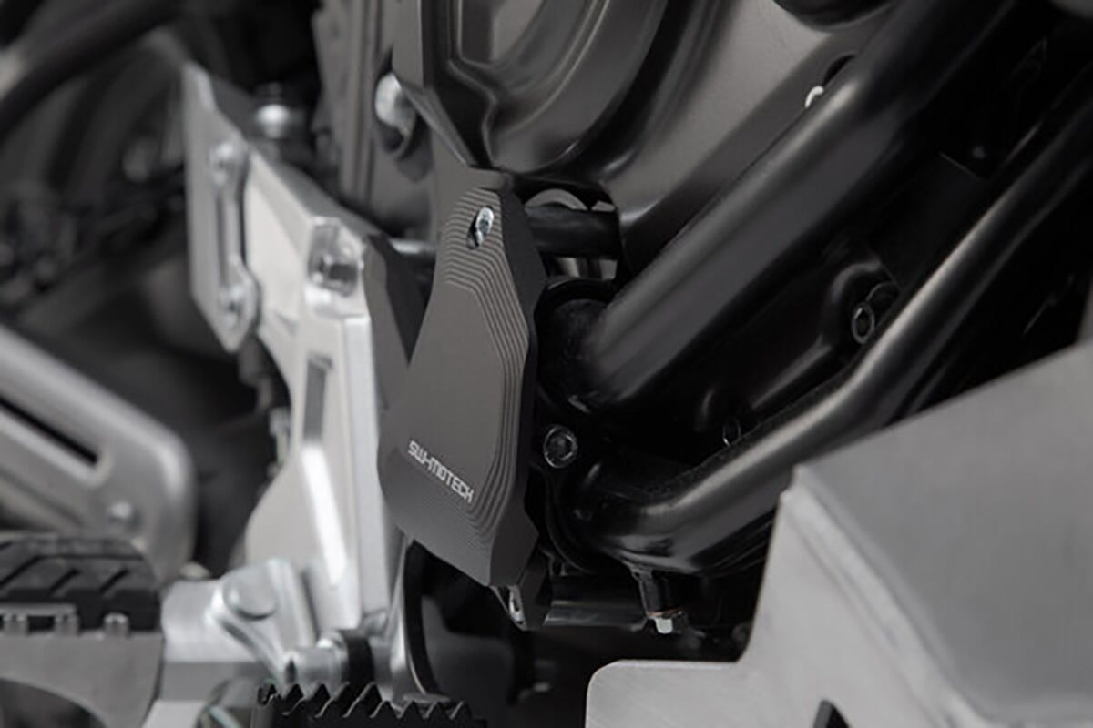 SW-MOTECH WATER PUMP GUARD SCT.06.799.10000
