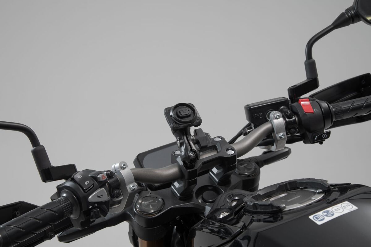 SW-MOTECH UNIVERSAL X-GRIP KIT SMAR GPS.00.308.35300