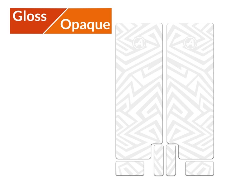ALGIS FORK DECAL WT LINES MAT BK.P06.006