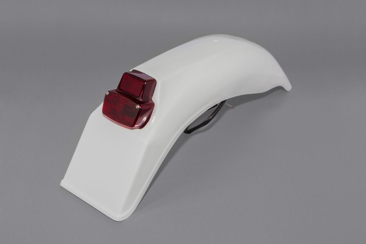 UFO FENDER RR UNIV WHT ME08026#W
