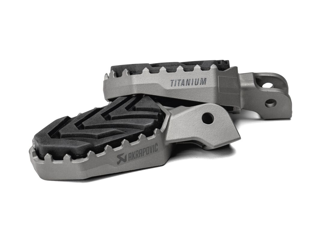 AKRAPOVIC FOOTPEGS TITANIUM BMW GS F-BM13T1
