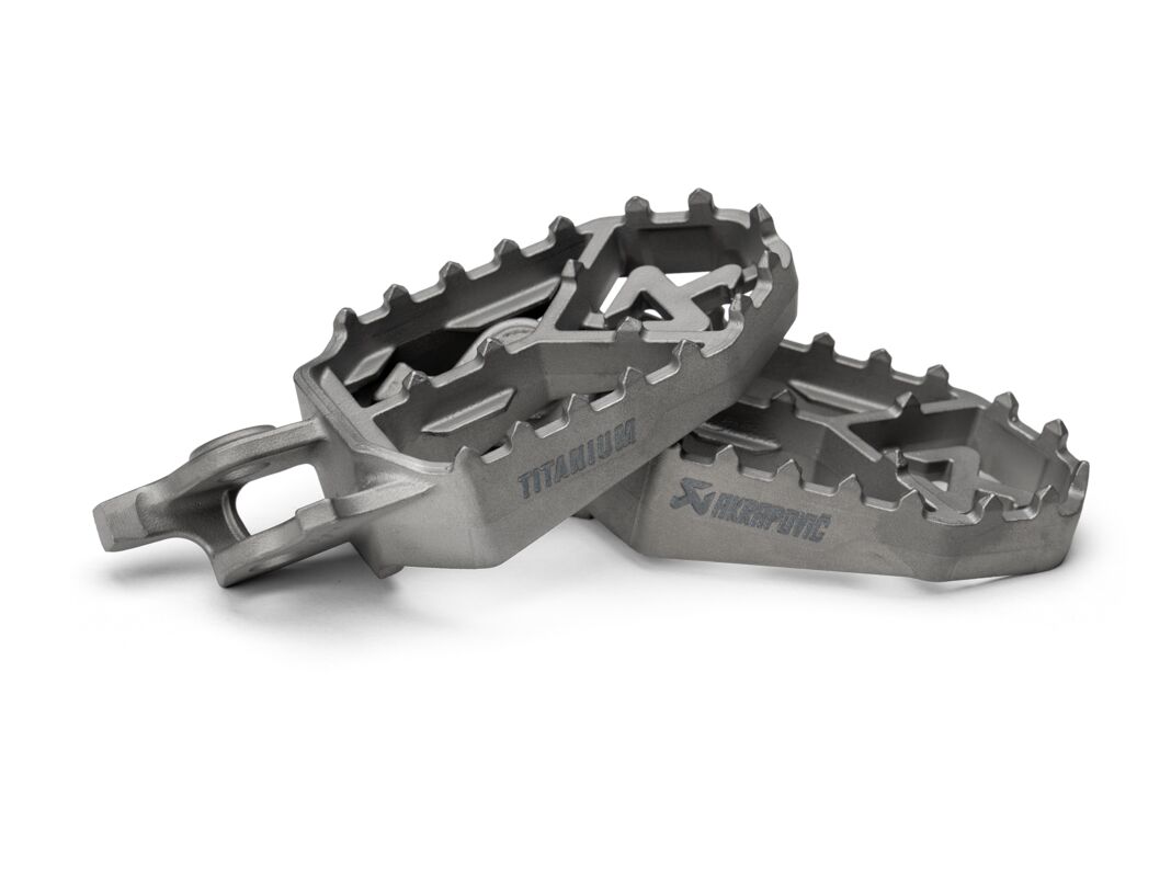 AKRAPOVIC FOOTPEGS TITANIUM HONDA AFRICA F-H11T1