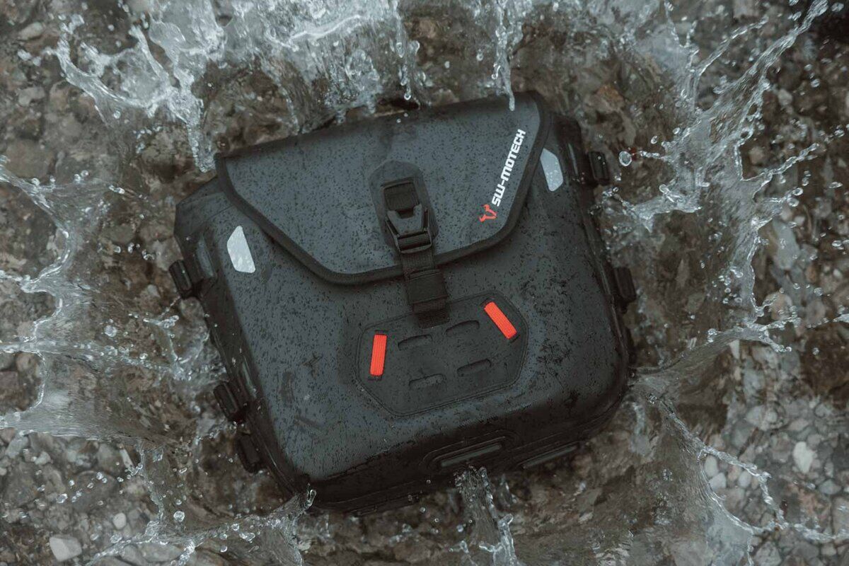 SW-MOTECH SYSBAG WP S+ADAPT PLATE R BC.SYS.00.004.12000R